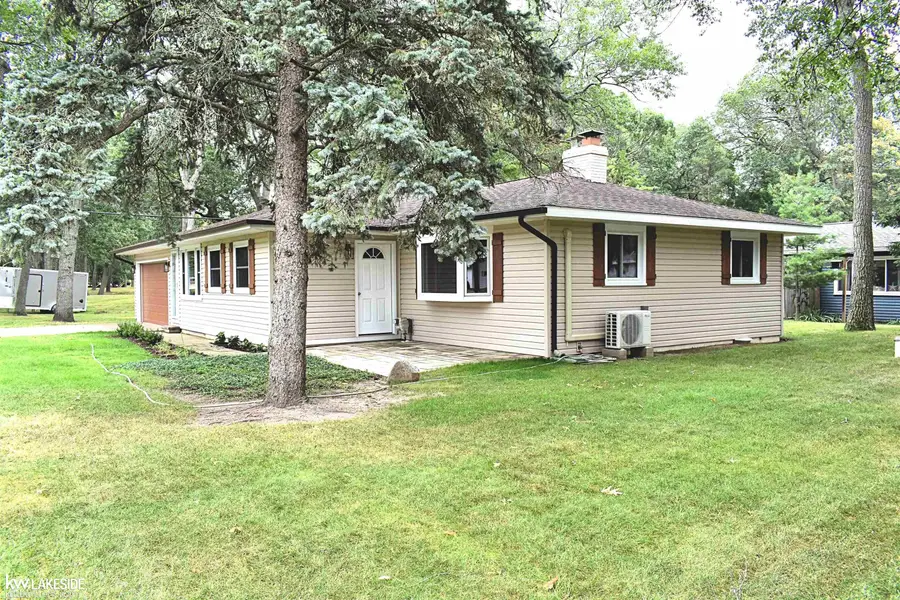 9107 Crescent Beach RD, Pigeon, MI 48755 - #3