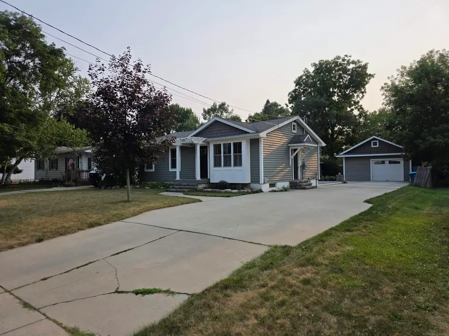 633 Aldrich ST, Linden, MI 48451 - #2