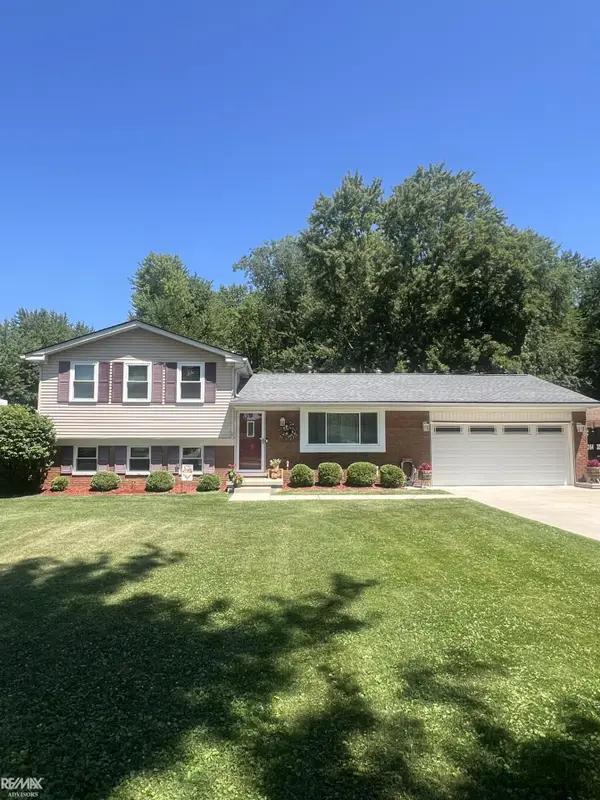 48269 Forbes ST, Chesterfield, MI 48047