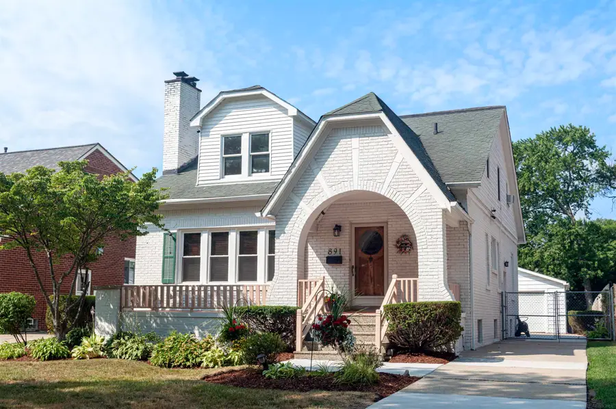 891 Washington RD, Grosse Pointe, MI 48230 - #2