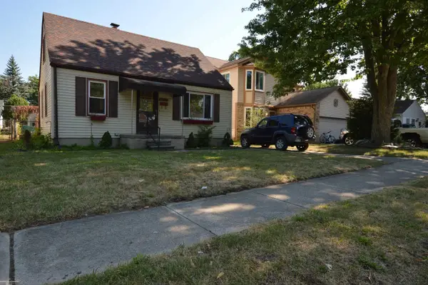 22601 Laukel ST, StClairShores, MI 48080