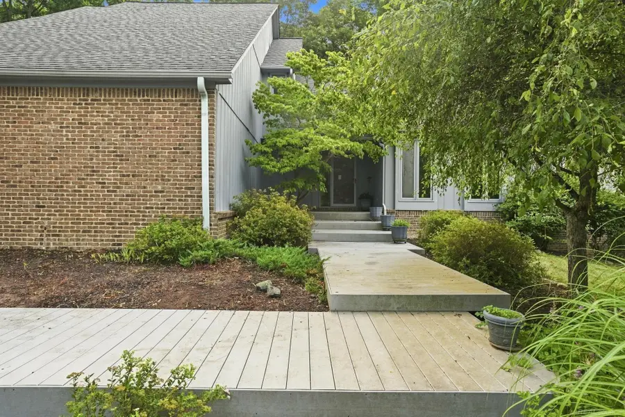 1085 Bear Creek CT, Oakland, MI 48306 - #3