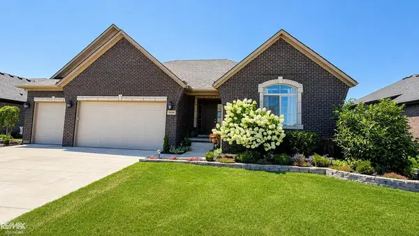 56387 Scotland DR, Macomb, MI 48042