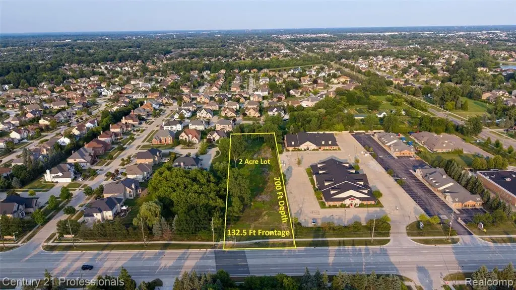 43224 Dequindre Rd RD, Sterling Heights, MI 48314 - #1