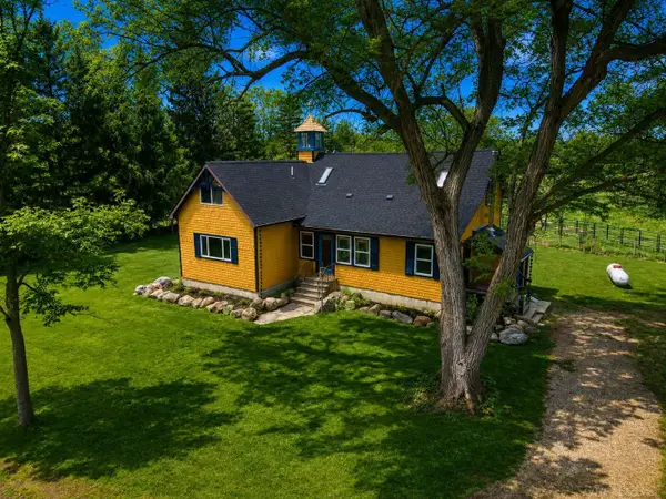 8839 Petz RD, ImlayCity, MI 48444