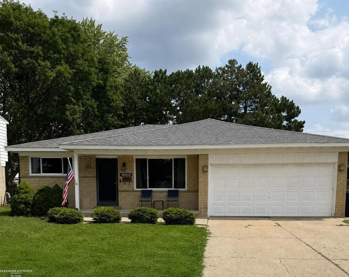 36826 Havana DR, Sterling Heights, MI 48312 - #1