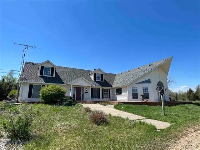 6600 Cemetery RD, Clifford, MI 48727 - #1