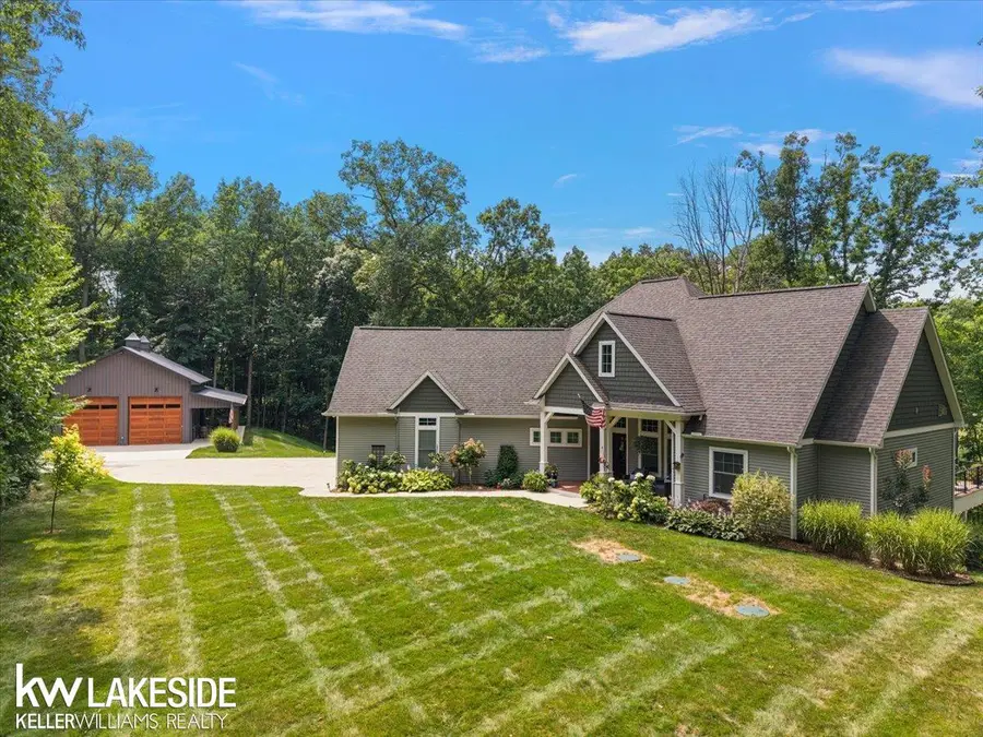 877 Cody DR, Dexter, MI 48130 - #2