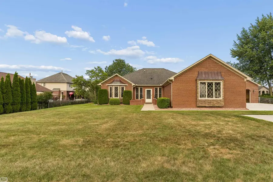 47466 North AVE, Macomb, MI 48042 - #2