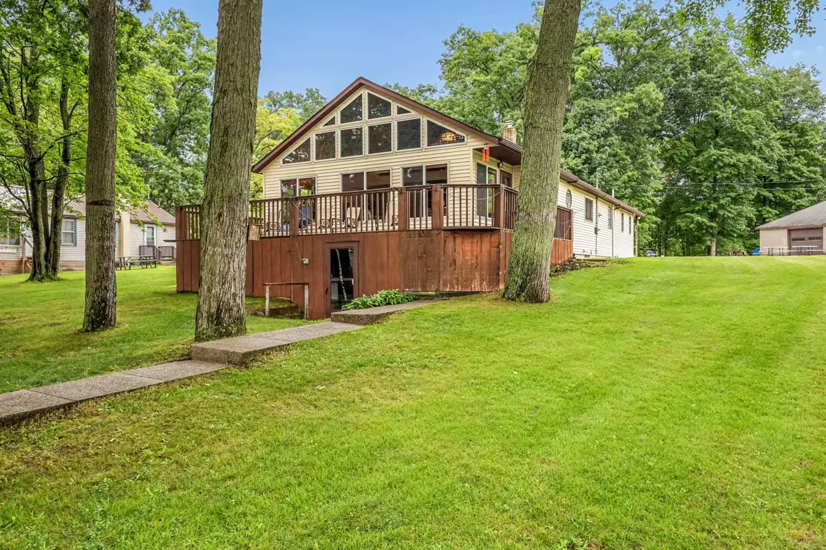 1932 W Parklane LN, Sherman, MI 49349 - #1