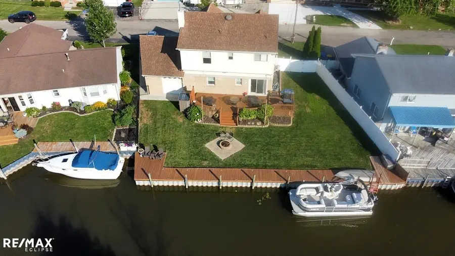 46855 Roselane Dr NONE, Chesterfield, MI 48047 - #2