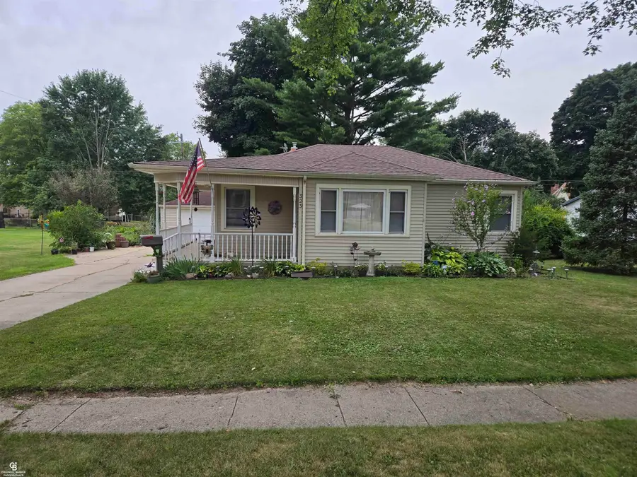 323 Mary ST, Yale, MI 48097 - #2