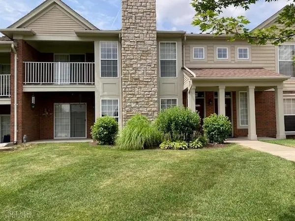 21868 Hartford WAY, Macomb, MI 48042
