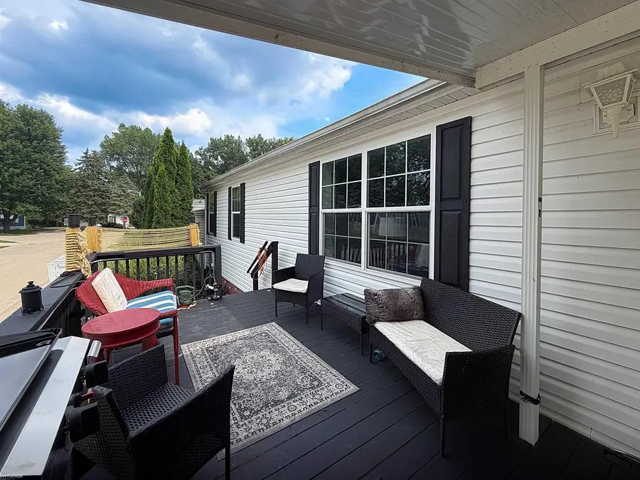 50214  Ambleside CT, Shelby, MI 48315 - #3