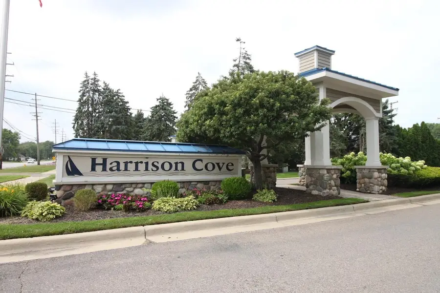 25808 N Maritime CIR, Harrison Township, MI 48045 - #2