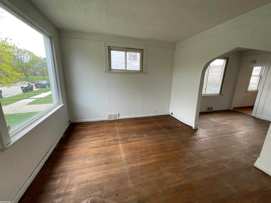 10411 Sterritt ST, Detroit, MI 48213 - #3