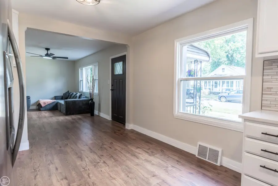 1474 Jewell ST, Ferndale, MI 48220 - #2