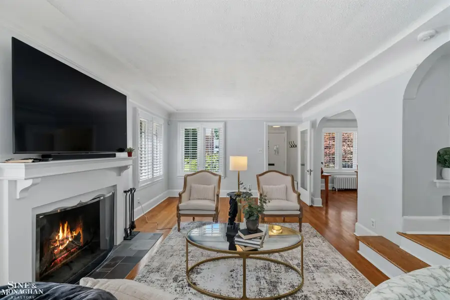 234 McKinley AVE, Grosse Pointe Farms, MI 48236 - #3
