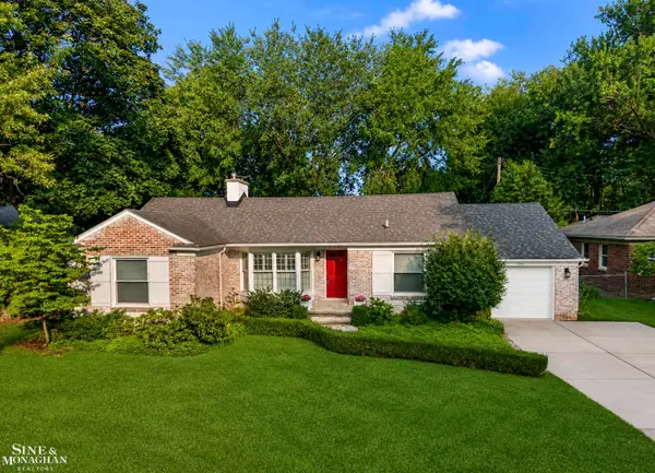 243 Beaupre AVE, GrossePointeFarms, MI 48236