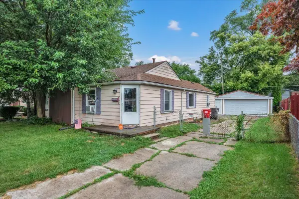 20833 Woodward DR, ClintonTownship, MI 48035