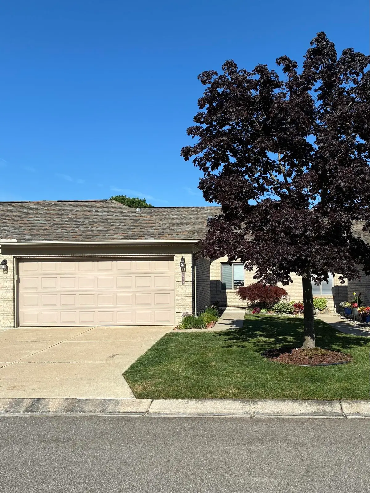 35275 Silver Maple DR, Clinton Township, MI 48035 - #1