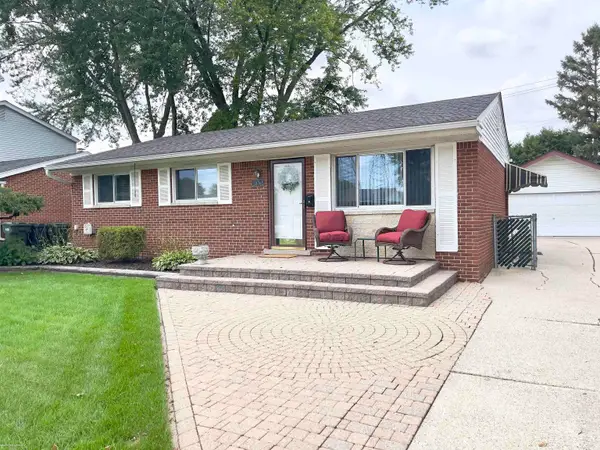 38765 Plainview DR, SterlingHeights, MI 48312
