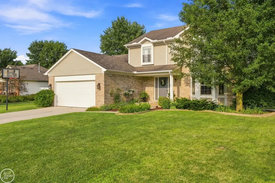 1006 Broad Ax LN, Kimball, MI 48074 - #3