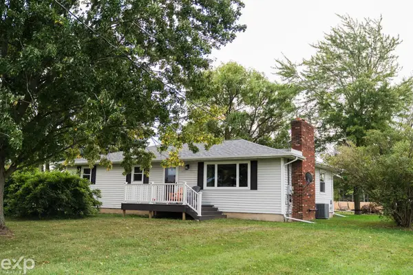 2754 Hayes RD, Yale, MI 48097