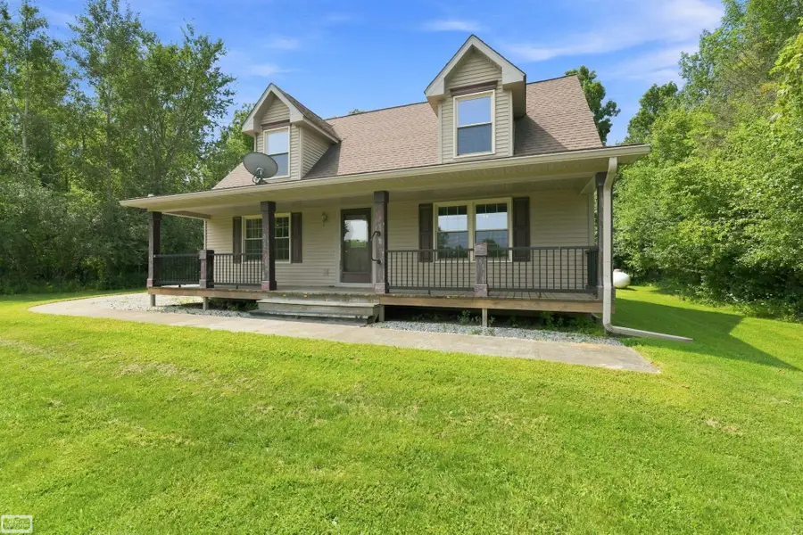 8840 Owens RD, Yale, MI 48097 - #2