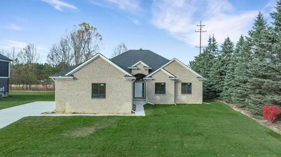 6519 Jamie LN, Grand Blanc, MI 48439 - #2