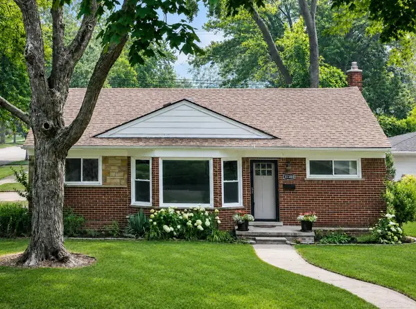 31180 E Rutland DR, BeverlyHills, MI 48025