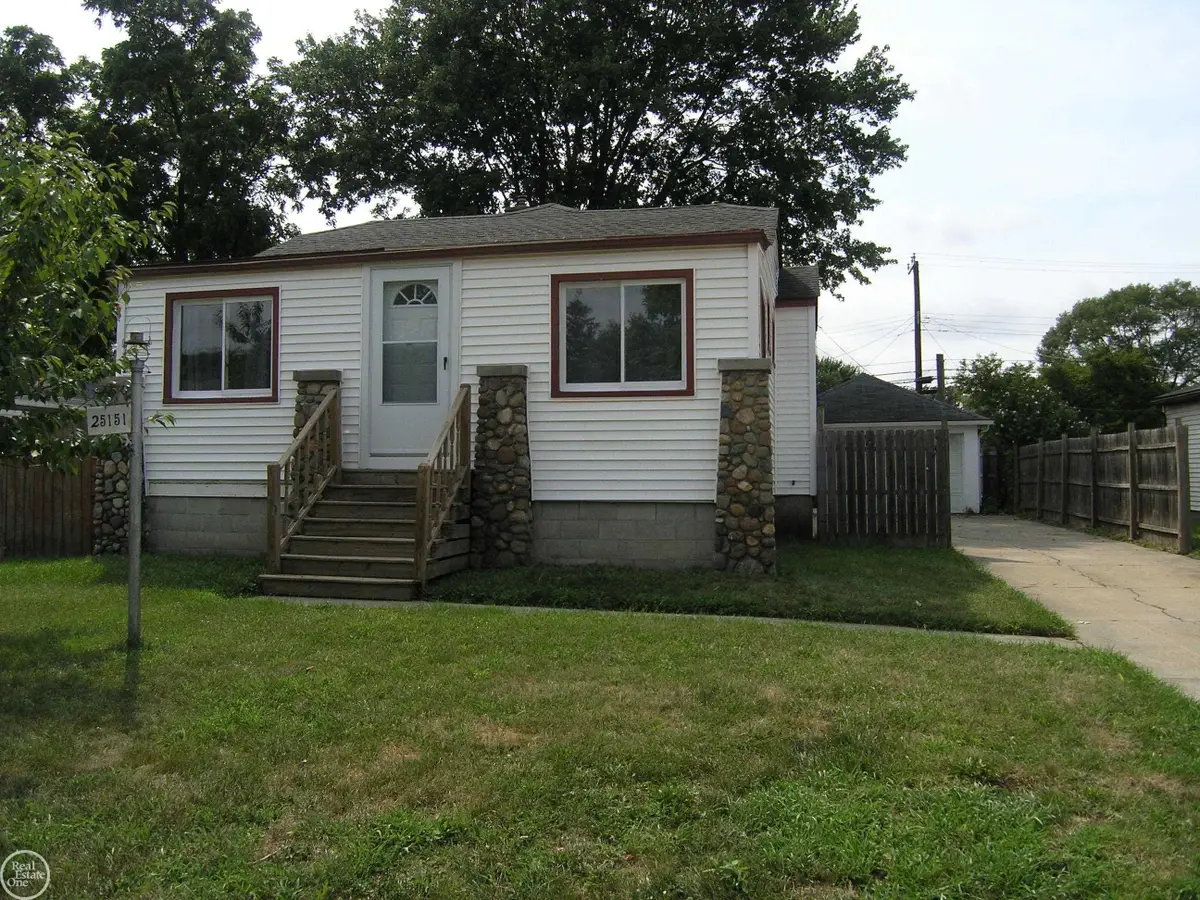25151 Dodge ST, Roseville, MI 48066 - #1