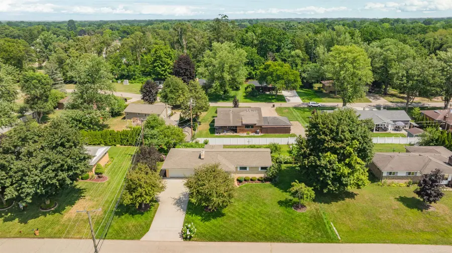 52720 Pappy LN, Shelby, MI 48316 - #3