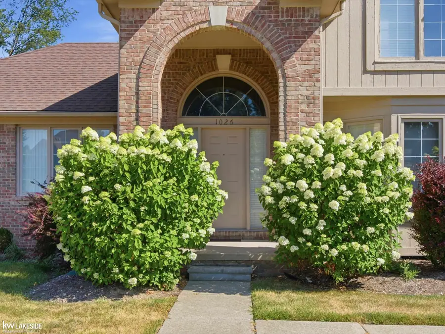 1026 Covington Place DR, Rochester Hills, MI 48309 - #3