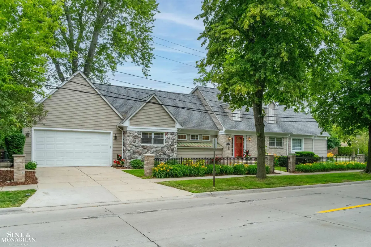 20675 Morningside, Grosse Pointe Woods, MI 48236 - #1