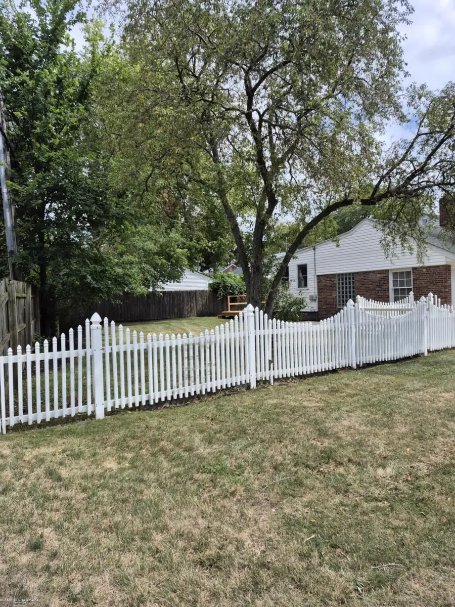 316 Chalfonte AVE, Grosse Pointe Farms, MI 48236 - #3