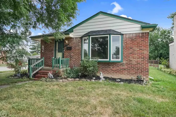 578 Belton ST, GardenCity, MI 48135