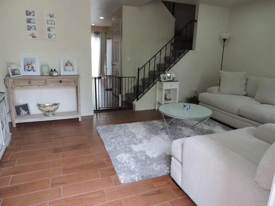 29011 Scarborough Dr DR, Warren, MI 48088 - #3