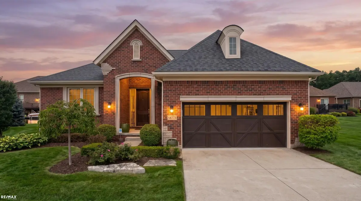 58773 Valley View Dr DR, Washington, MI 48094 - #1