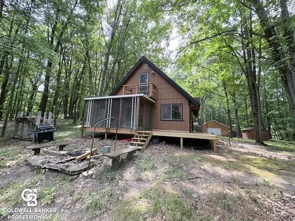 186 Hills Cir CIR, Leroy, MI 49655
