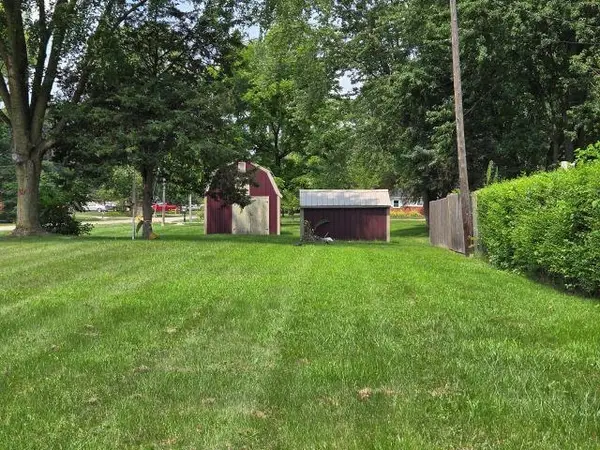 47407 Sugarbush  RD, Chesterfield, MI 48047