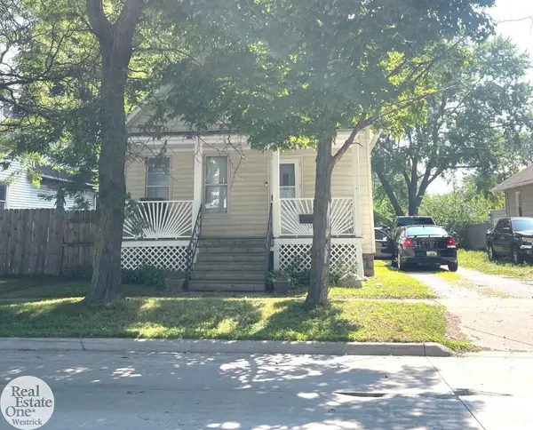 1914 16th ST, PortHuron, MI 48060