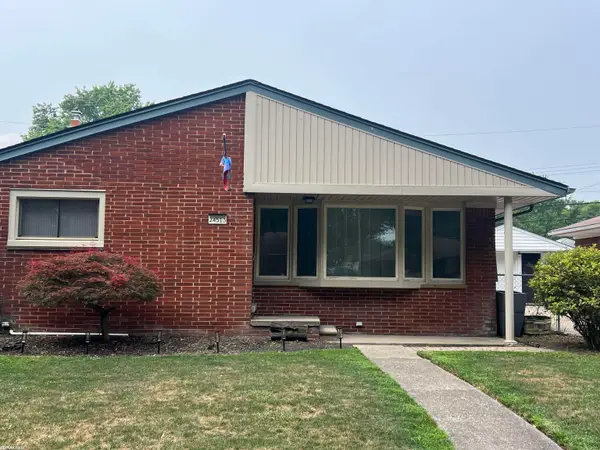 24513 Ursuline ST, StClairShores, MI 48080