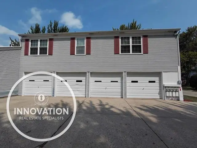 24704 Meadow LN, Harrison Township, MI 48045 - #3