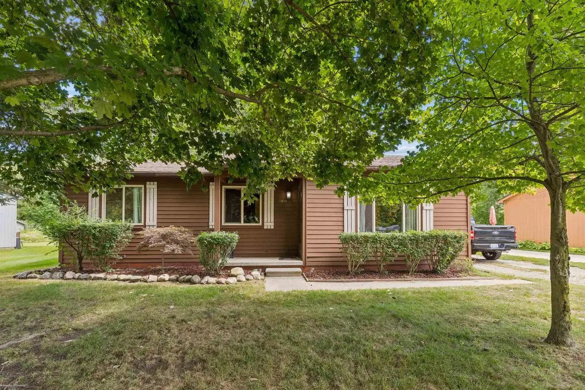 1510 Allen RD, Kimball, MI 48074 - #1