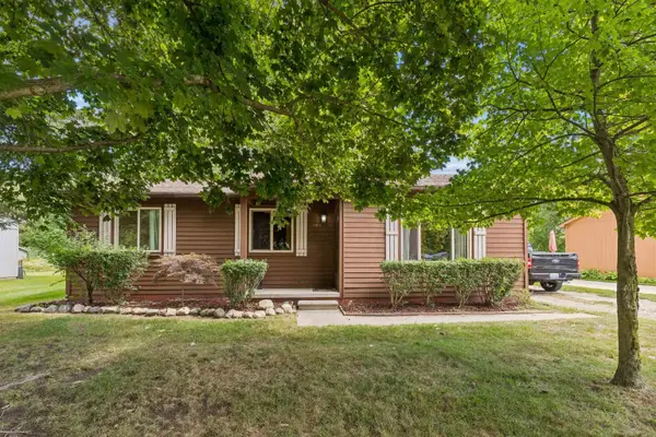 1510 Allen RD, SmithsCreek, MI 48074