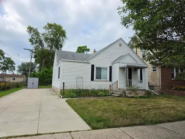 22804 barton ST, StClairShores, MI 48081