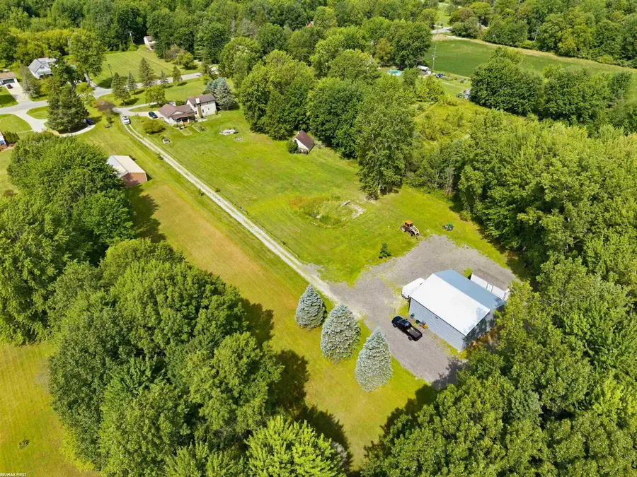 2635 Palms RD, Columbus, MI 48063 - #3