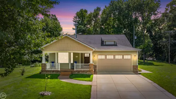 64110 Campground RD, Washington, MI 48095