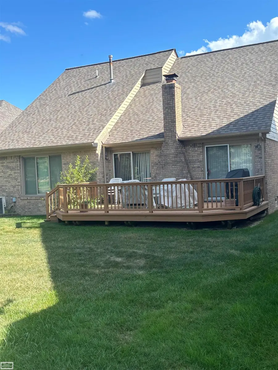 16371 Paint Creek CIR, Macomb, MI 48042 - #2